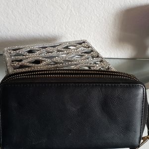 Large zip Black Clutch Wallet